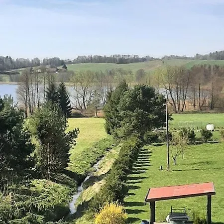Domek U Klaudiusza Nad Jeziorem * Warpuny